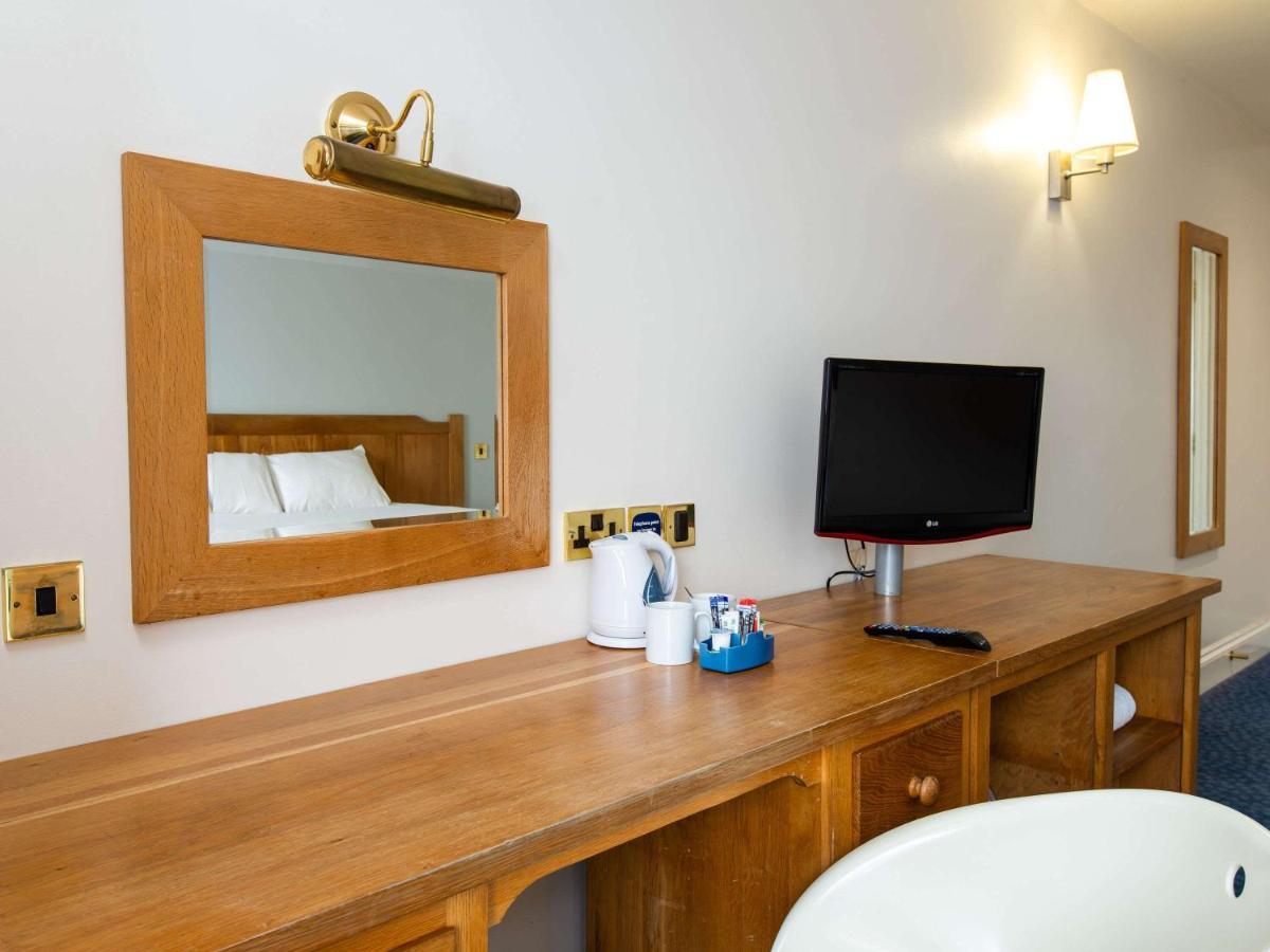 Ibis Budget Бромсгроув Екстериор снимка